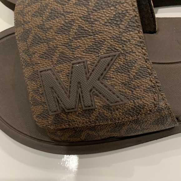 New Wade Michael Kors Dark Brown Logo Slides without box size 9 brown - Picture 6 of 6